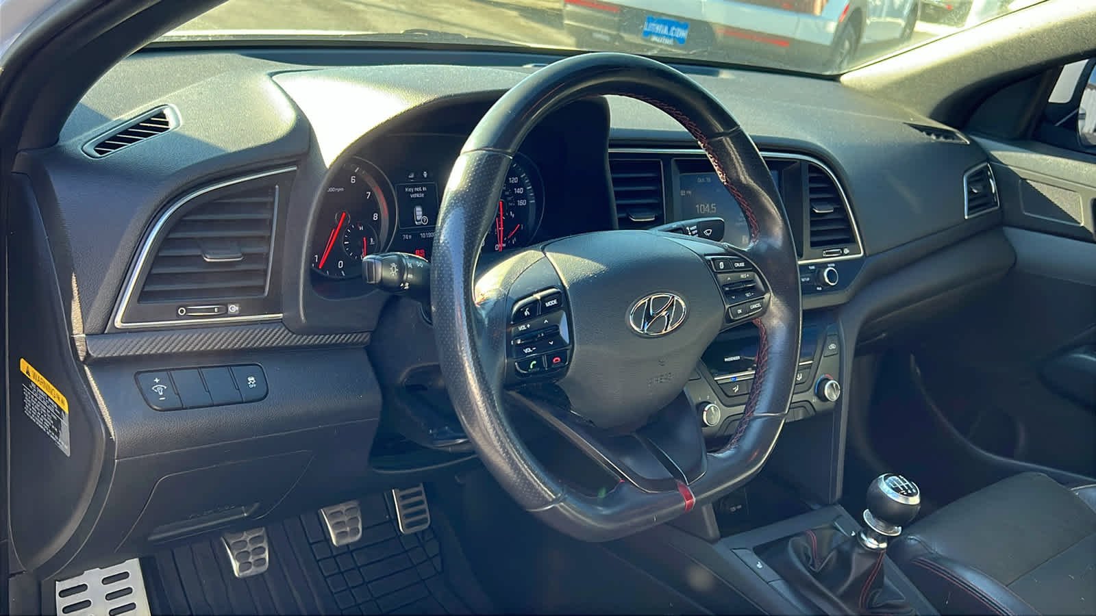 Used 2017 Ceramic White Hyundai Sport image 10