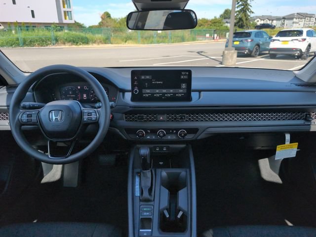 New 2026 Platinum White Pearl Honda LX image 13