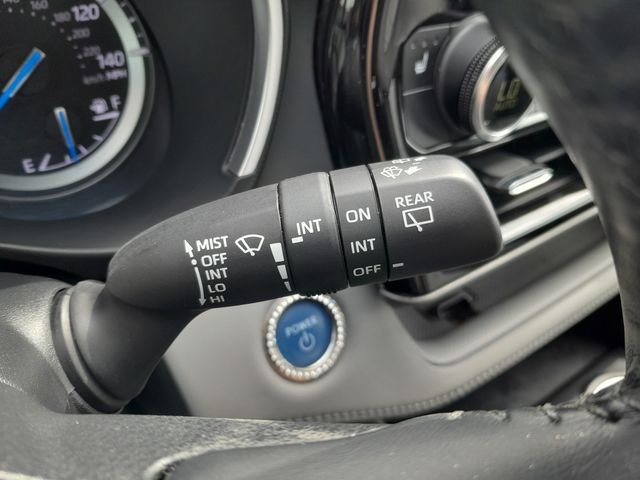 Used 2021  Toyota XLE image 17