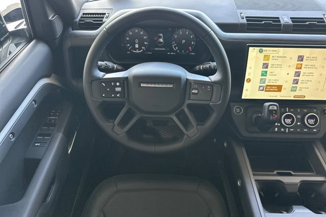 New 2026 Borasco Grey Land Rover X-Dynamic SE image 13