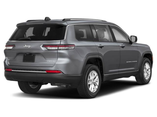 Used 2024 Baltic Gray Metallic Clearcoat Jeep Altitude X image 2