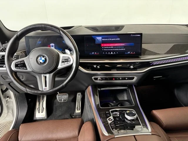 Used 2024 White BMW M60i image 13