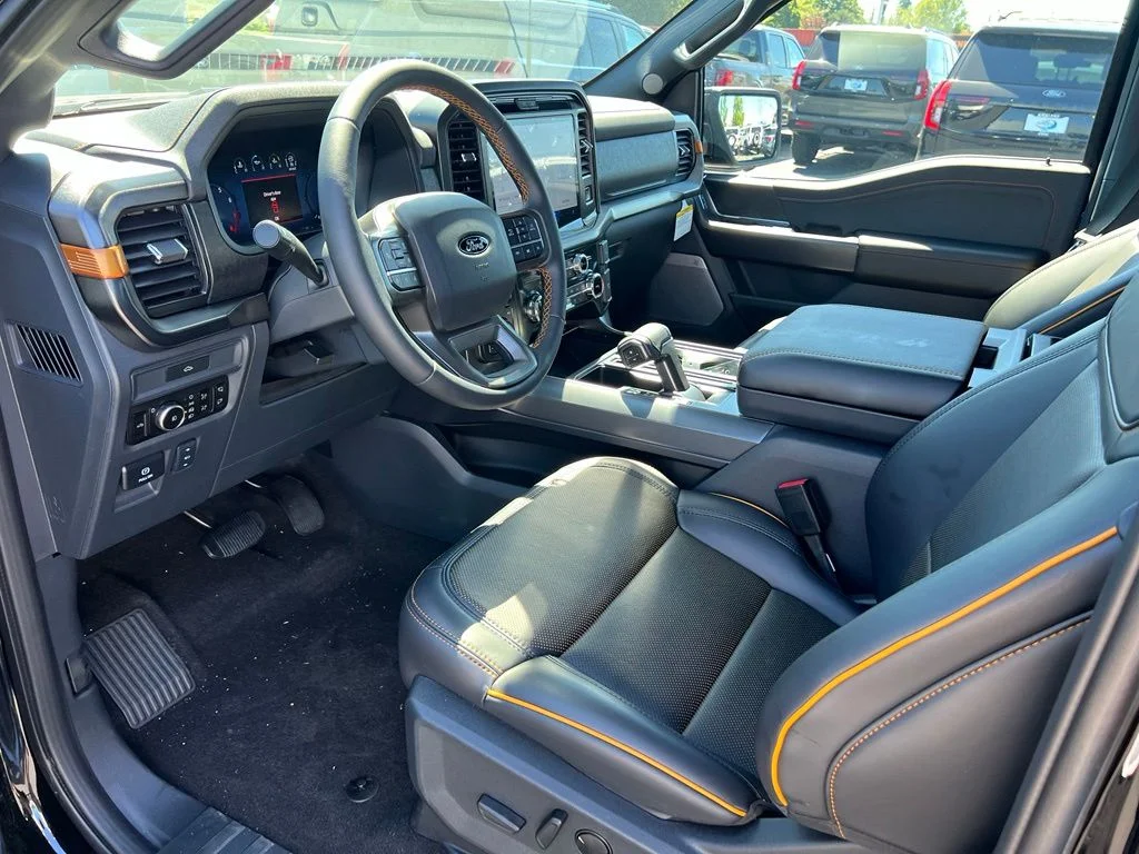 New 2026 Agate Black Metallic Ford Tremor® image 11