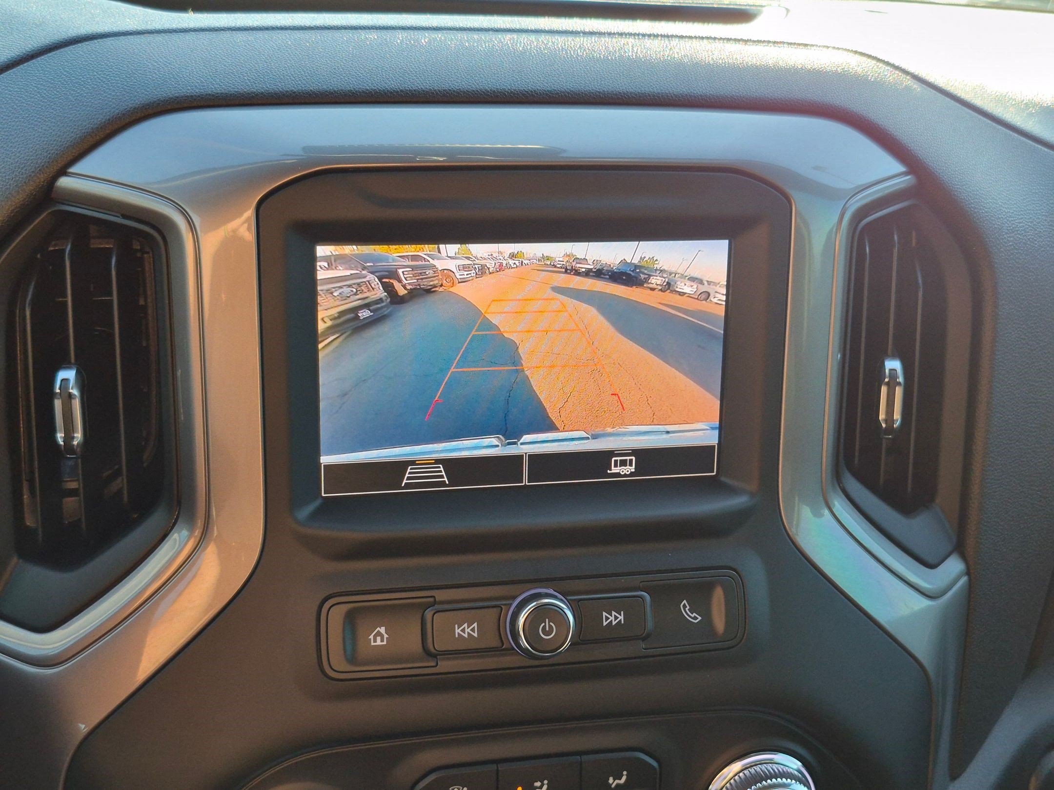 Used 2022 Summit White GMC Pro image 22