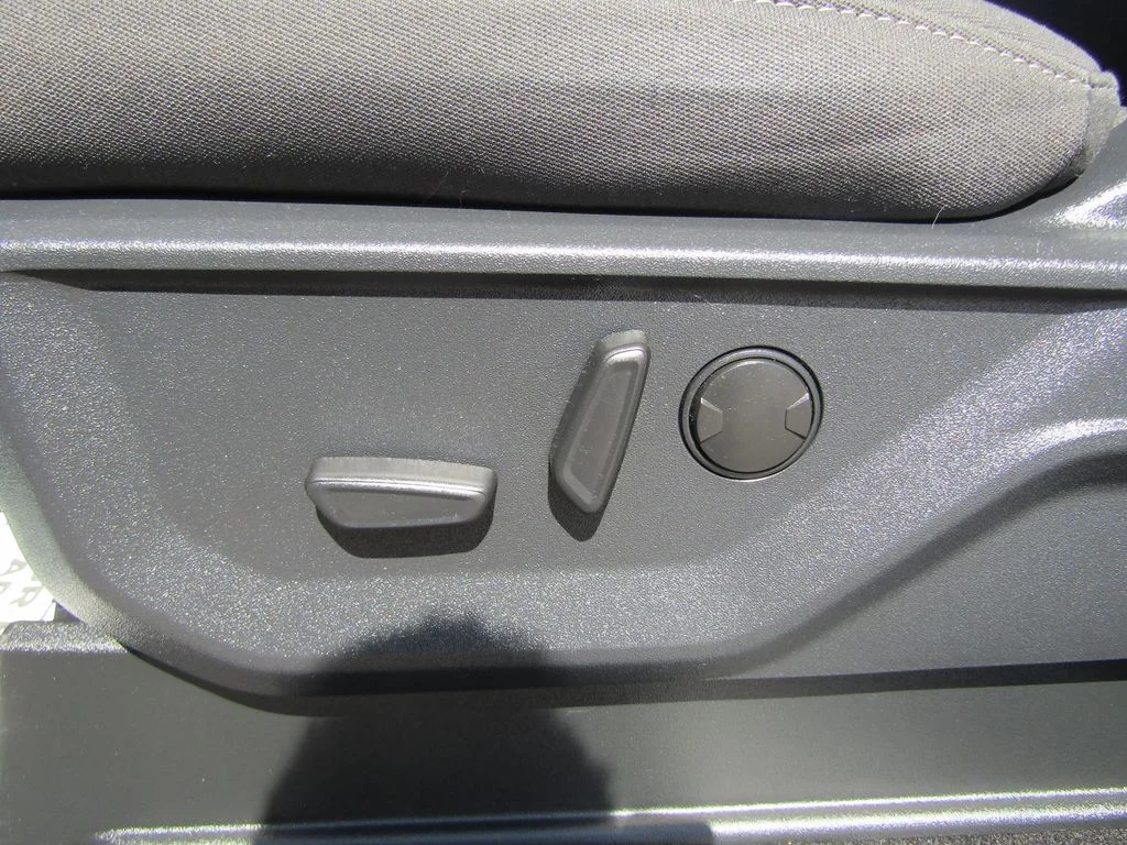 Certified Used 2024 Agate Black Metallic Ford XLT image 25