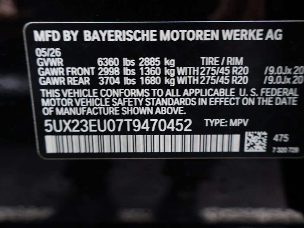 New 2026 Black Sapphire Metallic BMW xDrive40i image 42