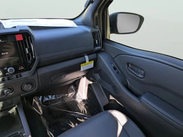 New 2026 Boulder Gray Pearl Nissan Crew Cab SV image 12