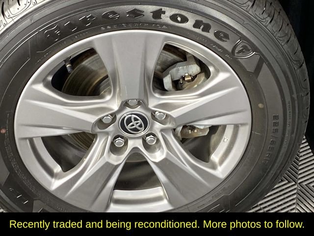 Used 2023 Black Toyota XLE image 31