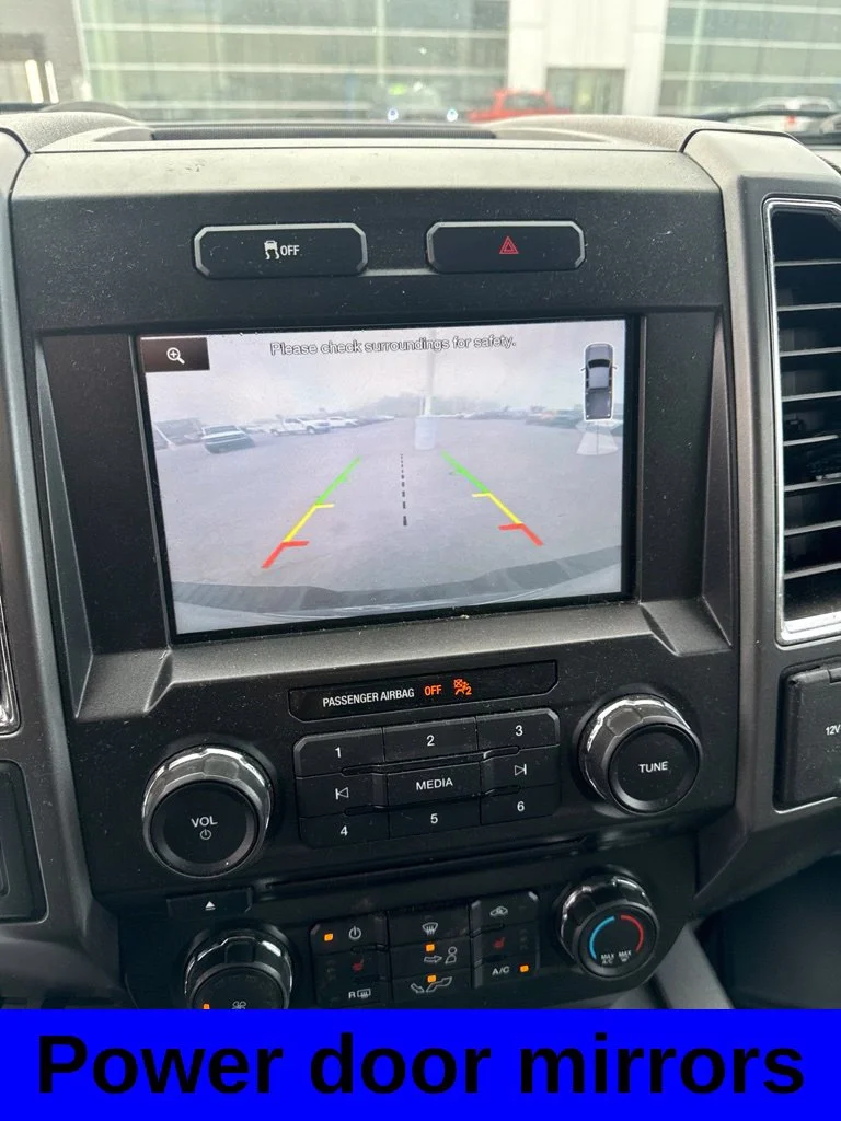 Used 2015 Silver Ford XLT image 13