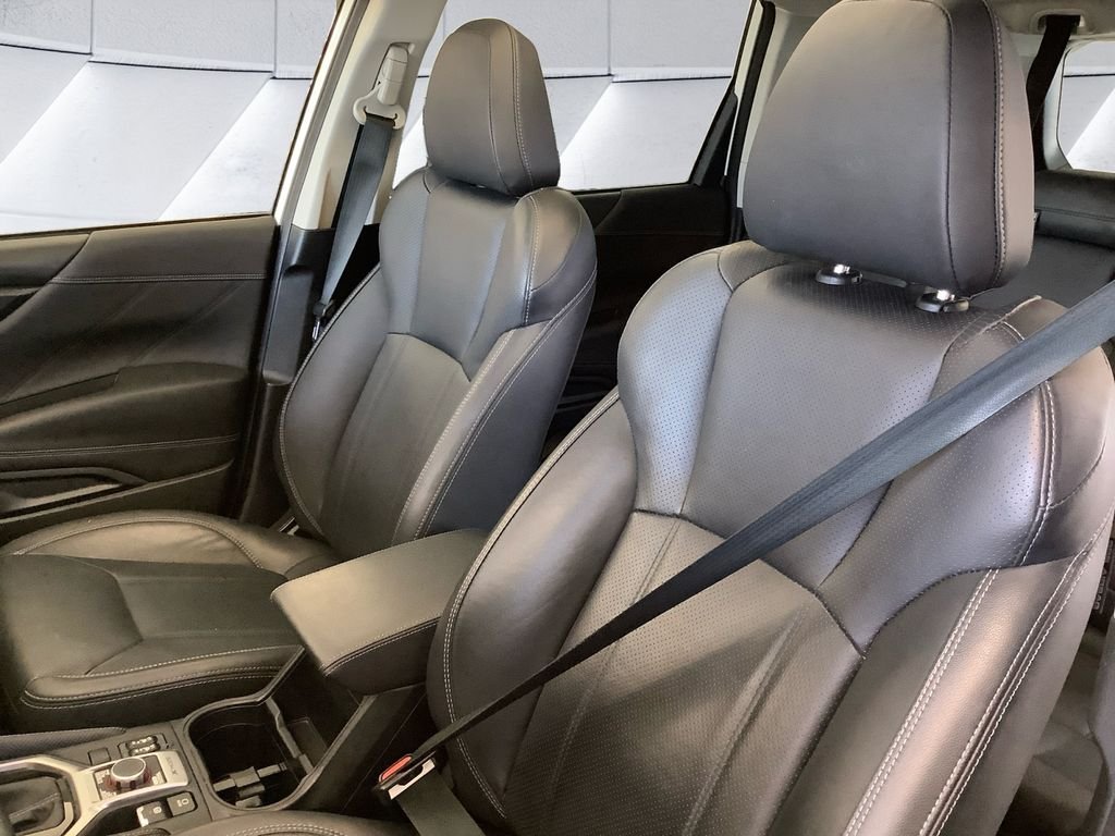 2022 Subaru Forester Touring's photo