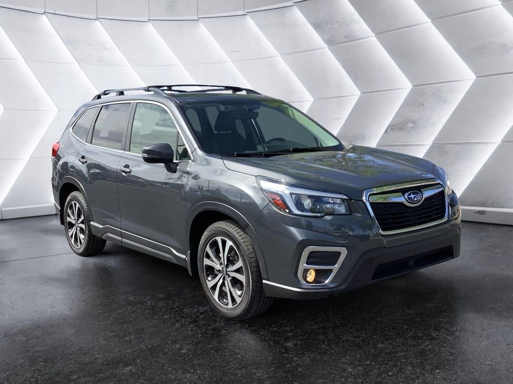 2021 Subaru Forester Limited's photo