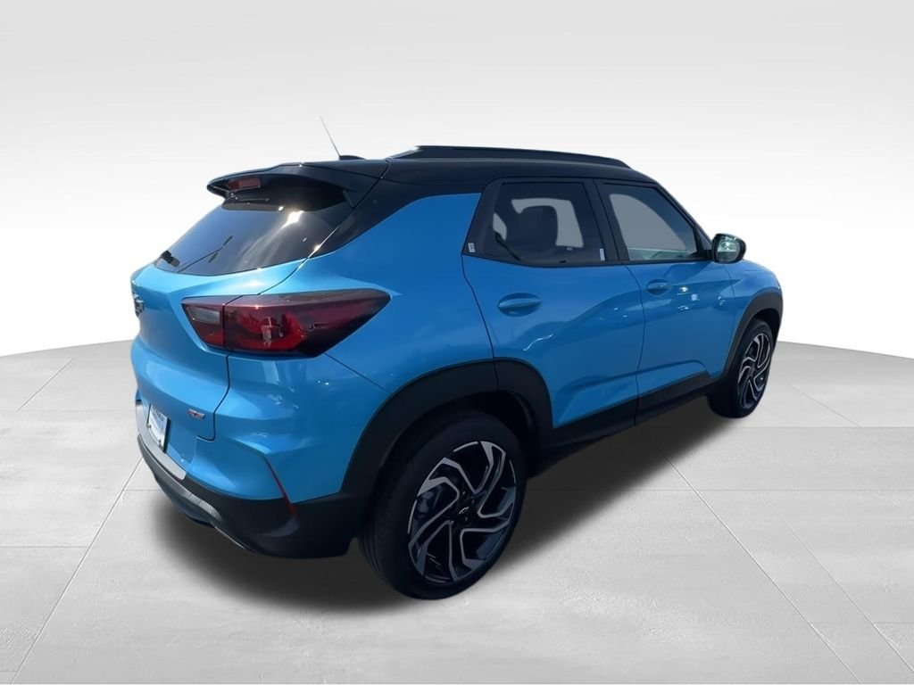 Used 2025 Blue Chevrolet RS image 8