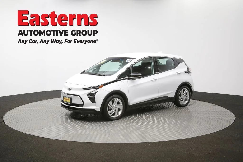 Used 2023 White Chevrolet 1LT image 56