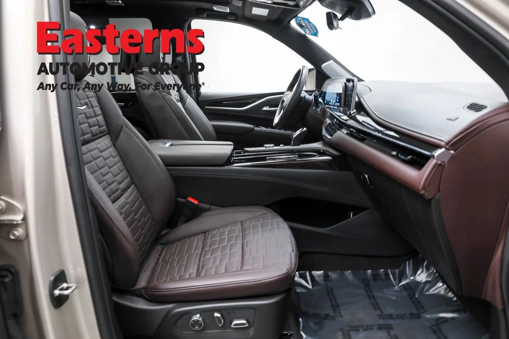 Used 2024 Beige Cadillac Sport Platinum image 26