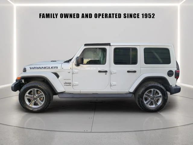 Used 2019 White Jeep Unlimited Sahara image 3