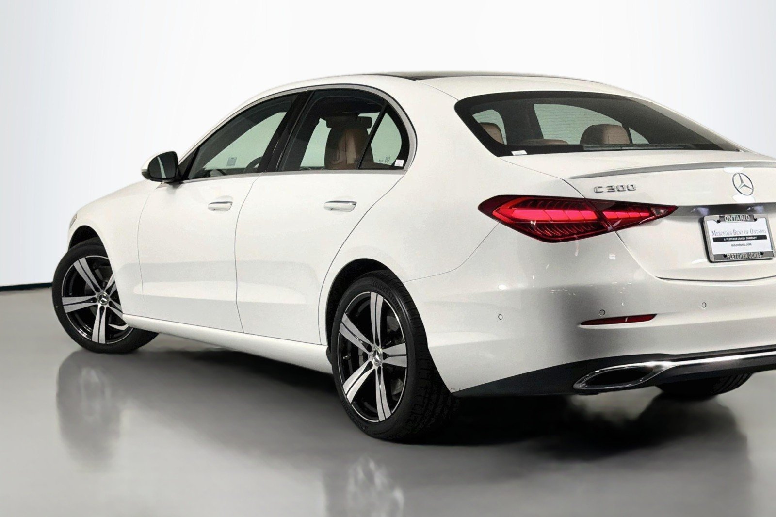 Certified Used 2025 Polar White Mercedes-Benz C 300 image 15
