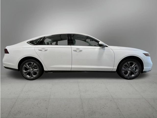 New 2026 Platinum White Pearl Honda EX-L image 8