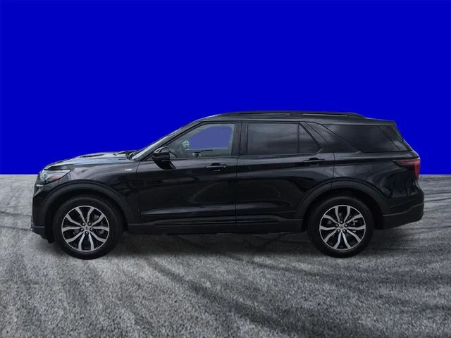 New 2026 Agate Black Metallic Ford ST-Line image 7