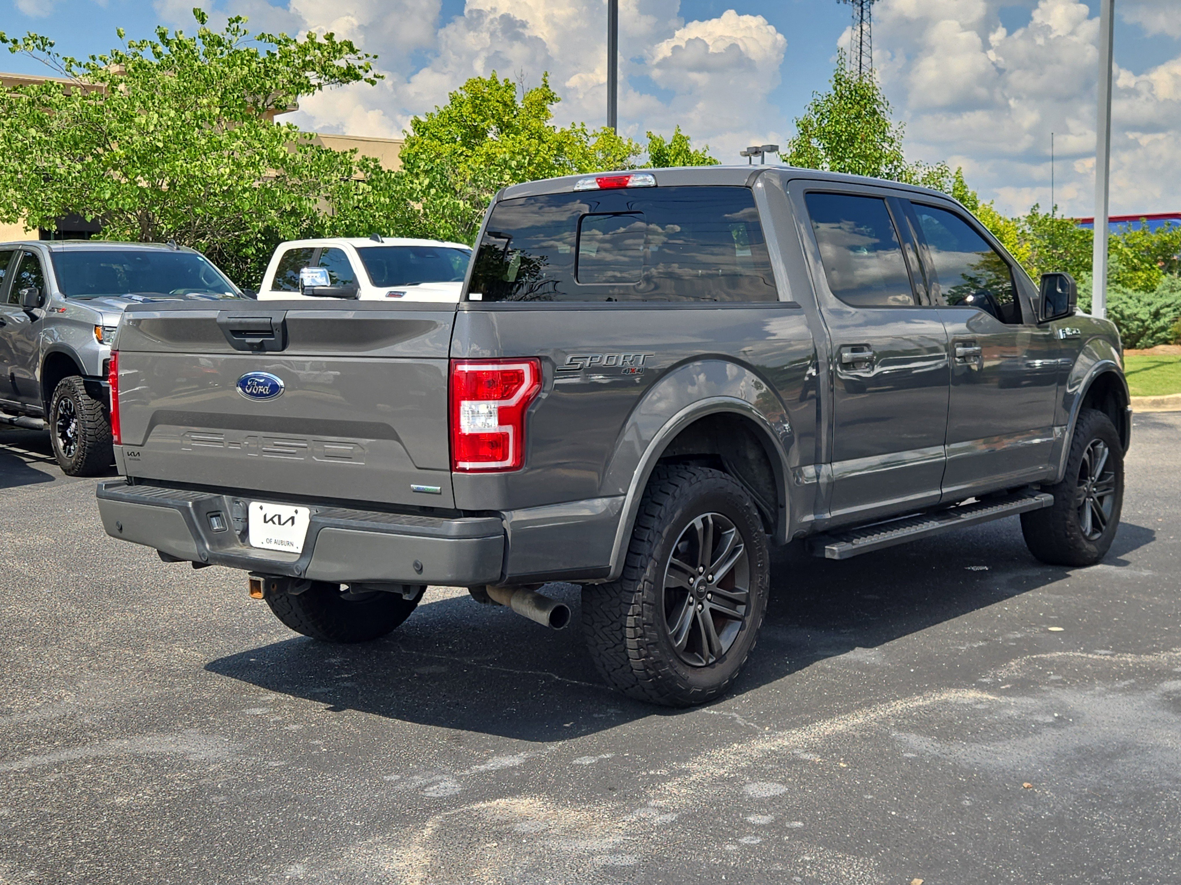 Used 2020 Gray Ford LARIAT image 7