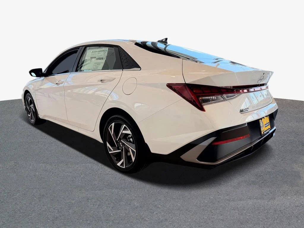 Used 2026 White Hyundai Limited image 2