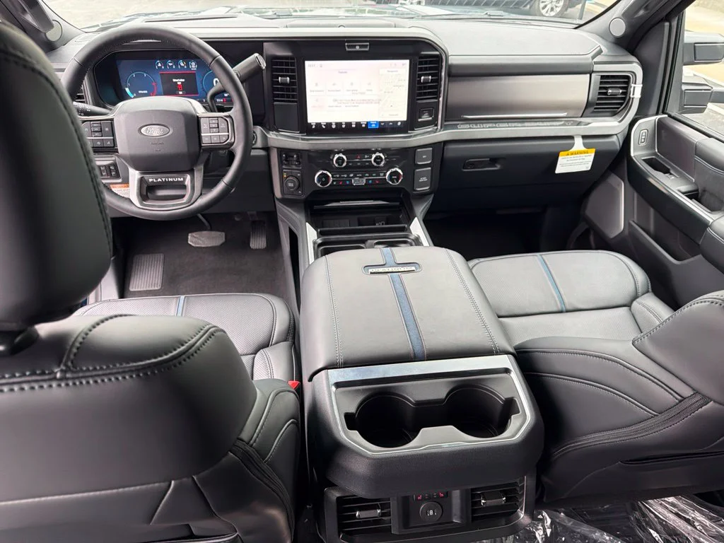 New 2027 Neptune Blue Ford F-450® Platinum image 17