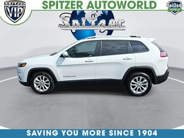 Used 2021 White Jeep Latitude image 5