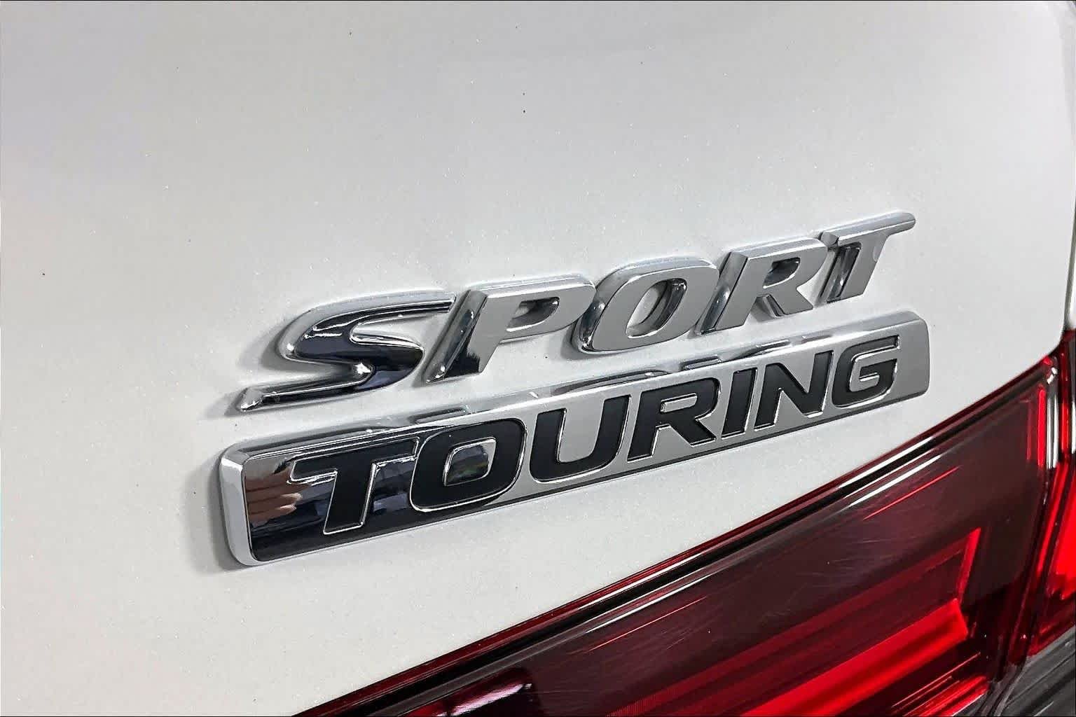 Used 2025 Platinum White Pearl Honda Sport Touring image 10