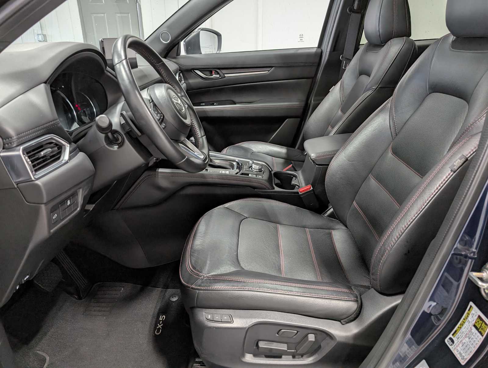 Used 2024 Deep Crystal Blue Mica Mazda 2.5 Turbo Premium Package image 4