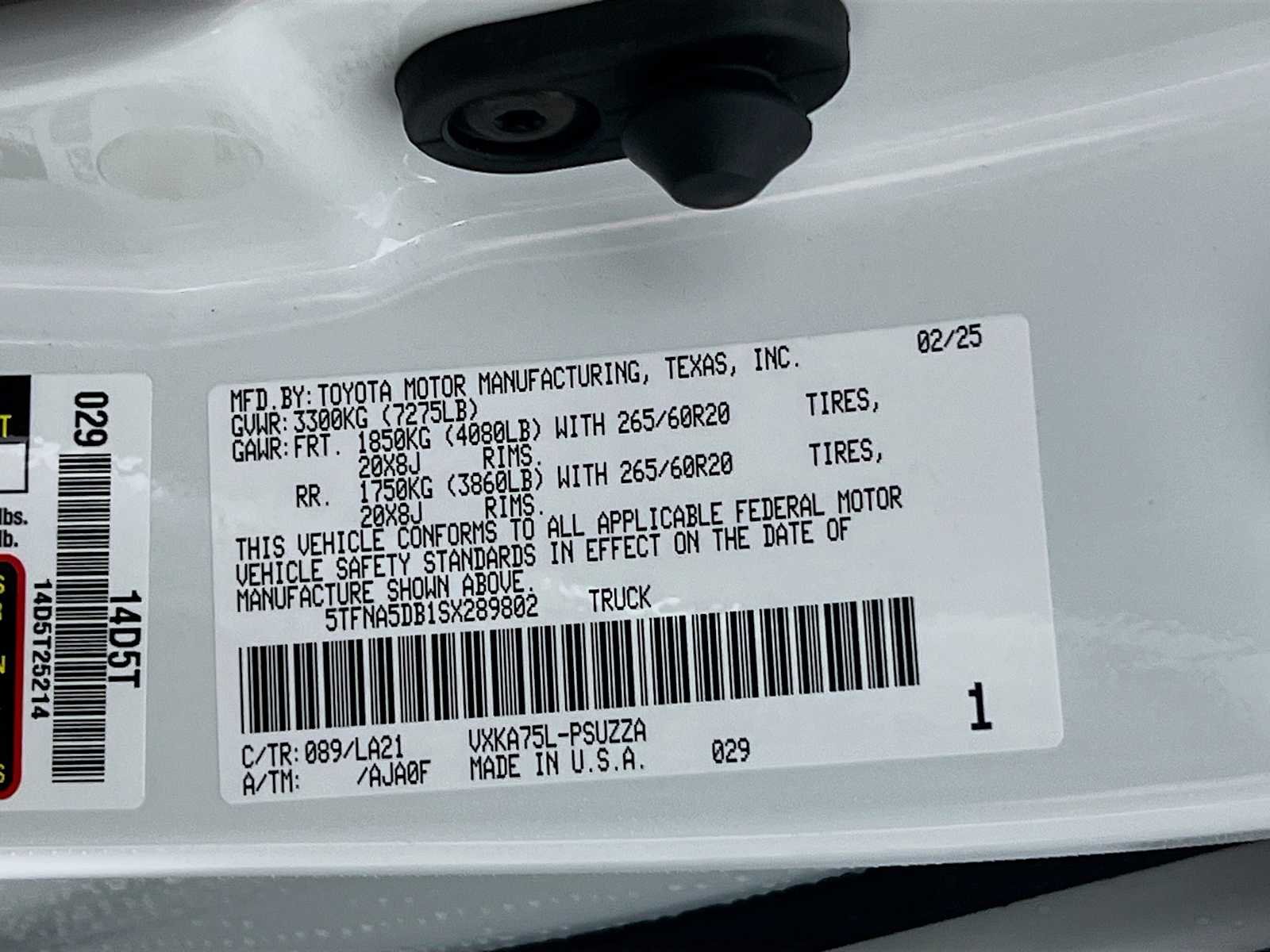 Used 2025 Wind Chill Pearl Toyota Platinum image 20