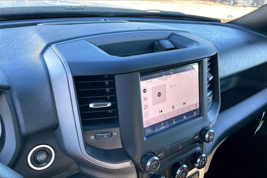 New 2024 Ram 2500 Tradesman 4D Crew Cab