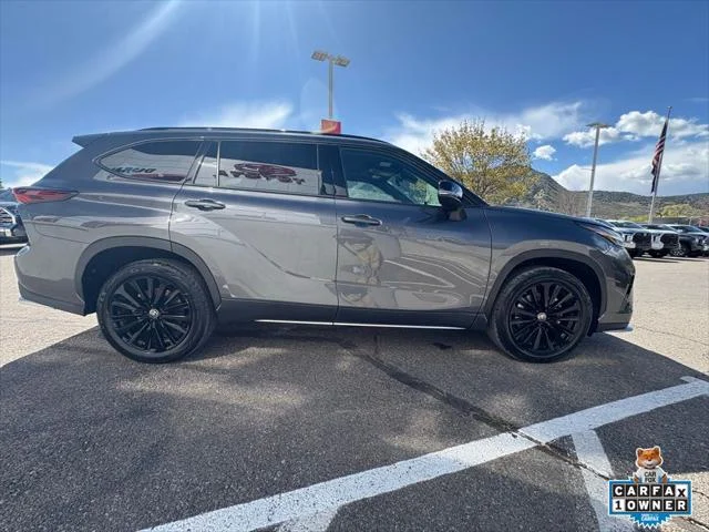 Certified Used 2025 MAGNETIC GRAY MET. Toyota  image 10