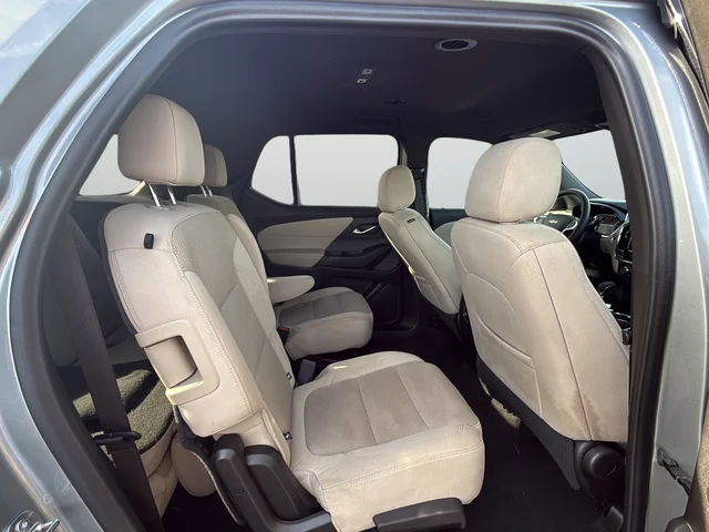 Used 2023 Gray Chevrolet LT image 25