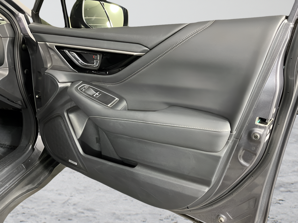 2022 Subaru Outback Limited - Photo 15