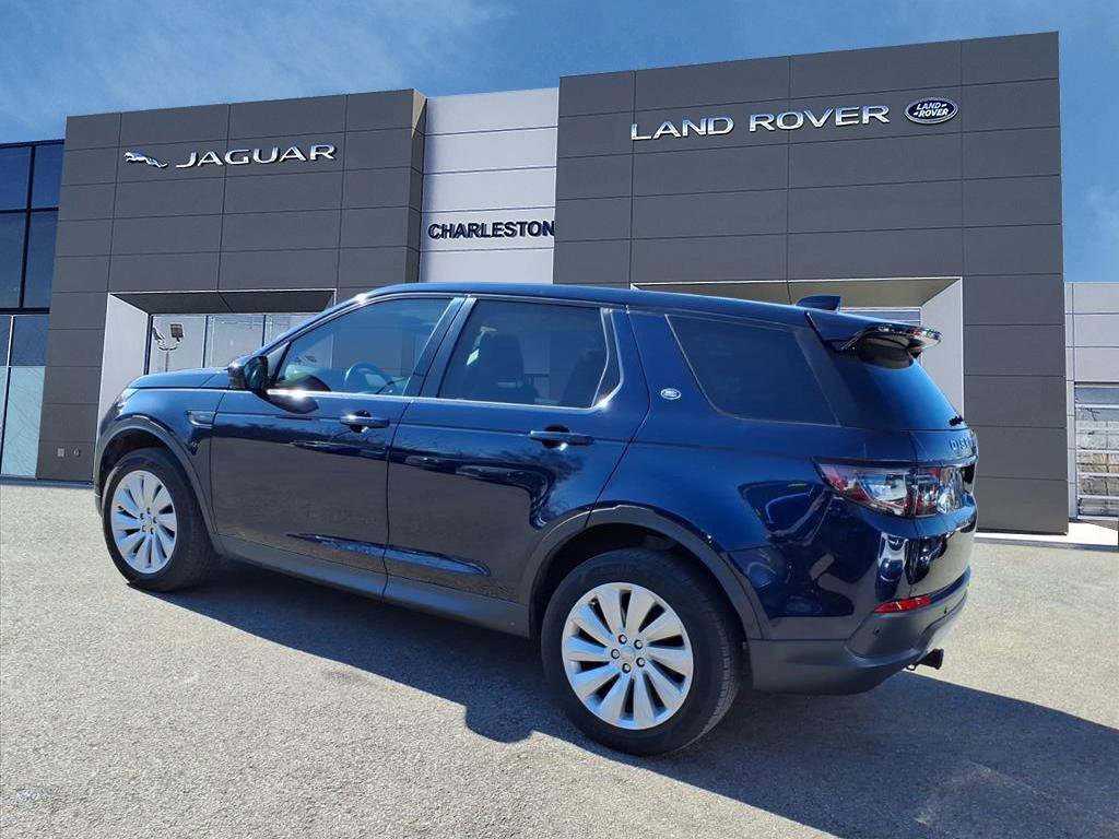Used 2021 Portofino Blue Metallic Land Rover SE image 3