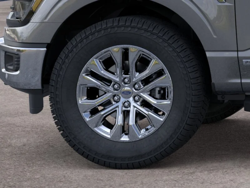 New 2026 Carbonized Gray Metallic Ford XLT image 19