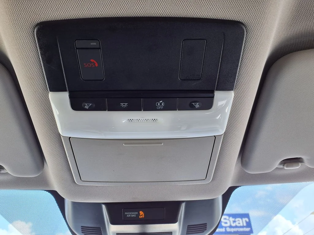 Used 2024 White Nissan SV image 30