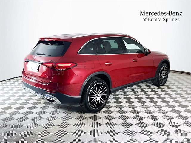 Used 2026 Red Mercedes-Benz GLC 300 image 7