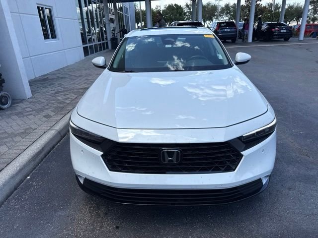 Certified Used 2024 Platinum White Pearl Honda EX-L image 2