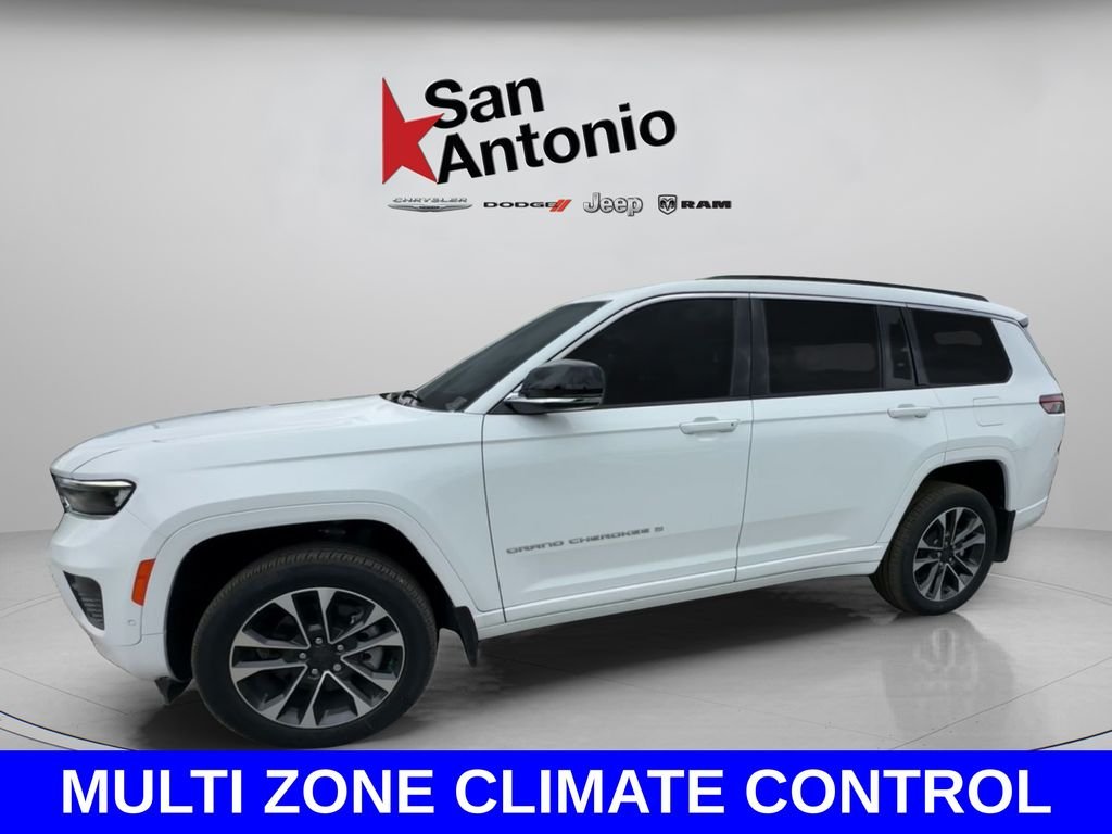 New 2025 Bright White Clear-Coat Exterior Paint Jeep Overland image 8