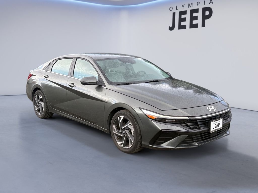 Used 2024 Gray Hyundai Limited image 4