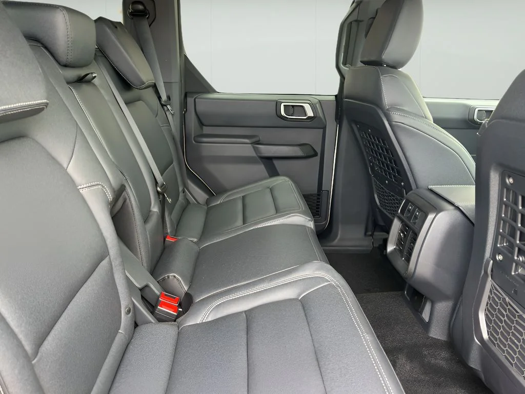 New 2026 Desert Sand Ford Big Bend® image 28