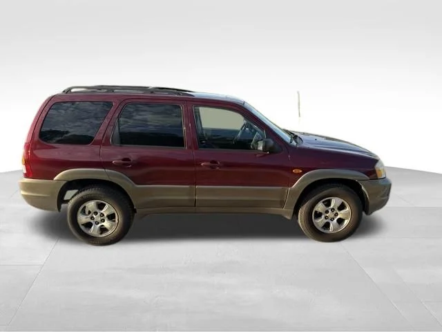 Used 2003 Red Mazda LX image 2