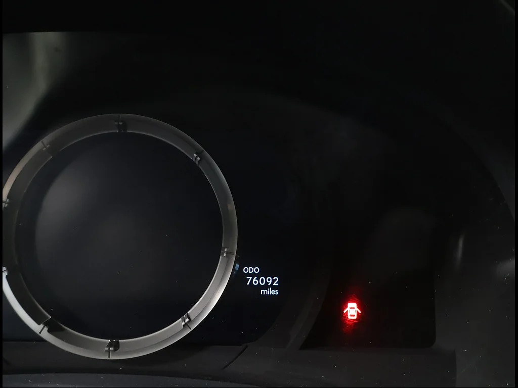 Used 2020 ULTRA WHITE Lexus F SPORT image 9
