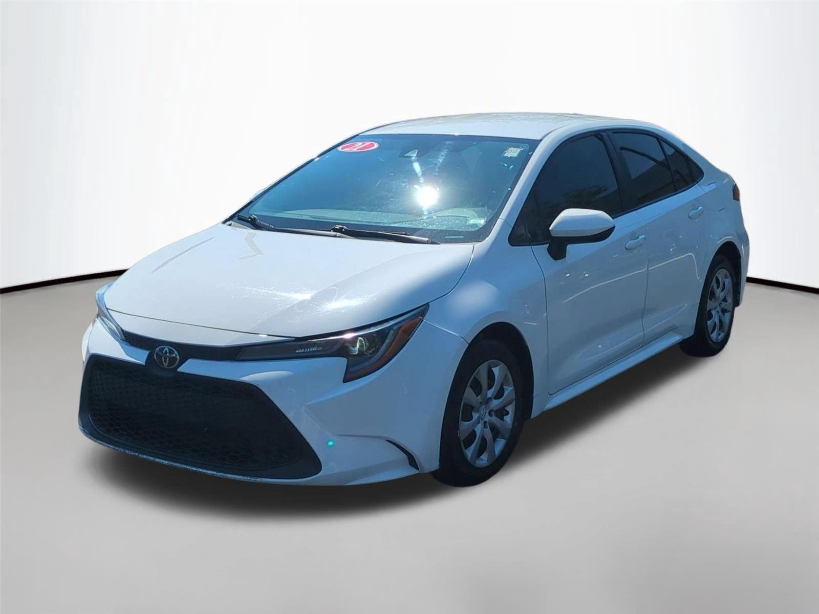 2021 Toyota Corolla LE FWD photo