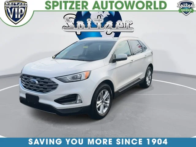 Used 2019 White Platinum Clearcoat Metallic Ford SEL image 4