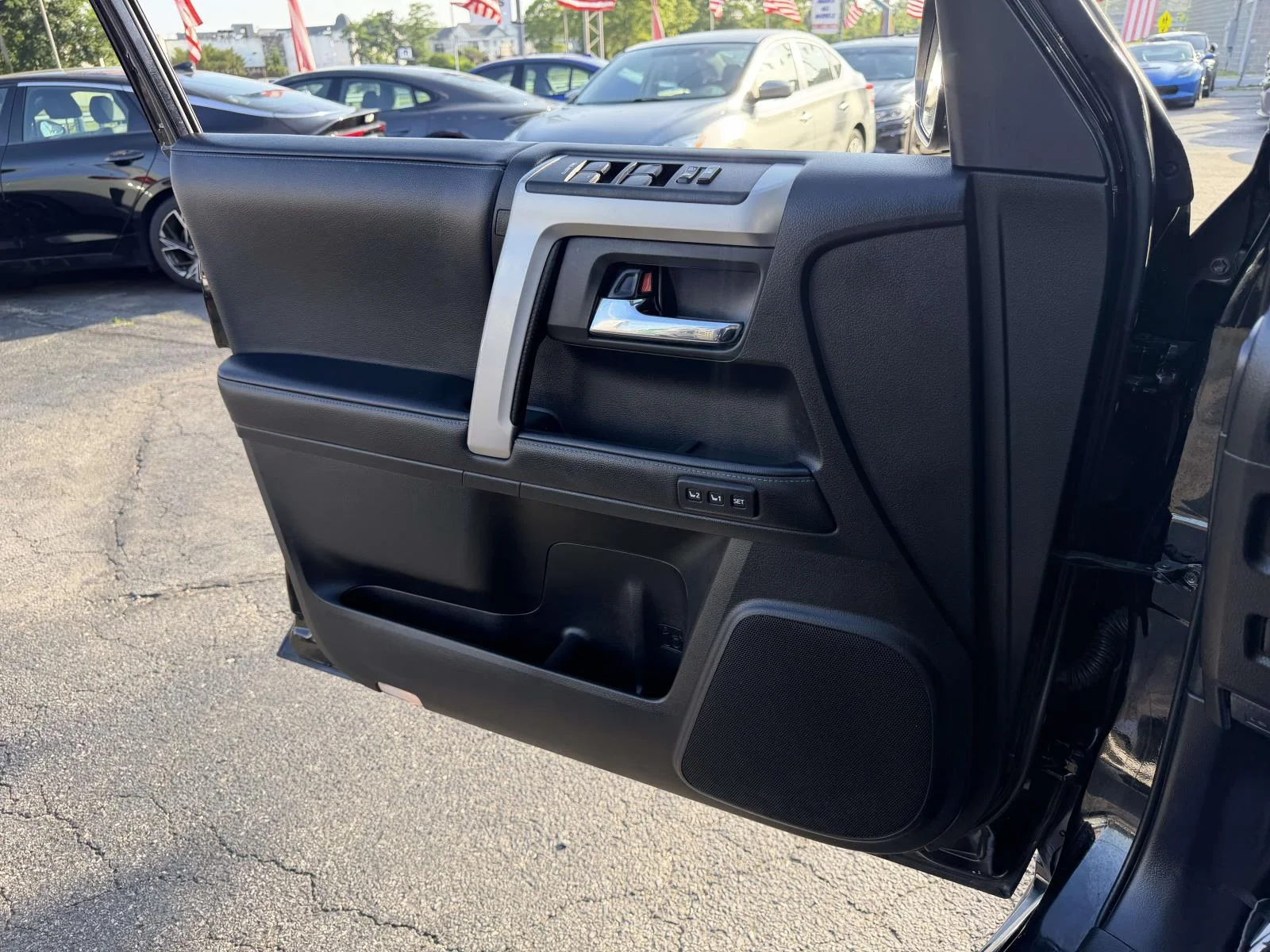 2022 Toyota 4Runner Limited - Photo 23