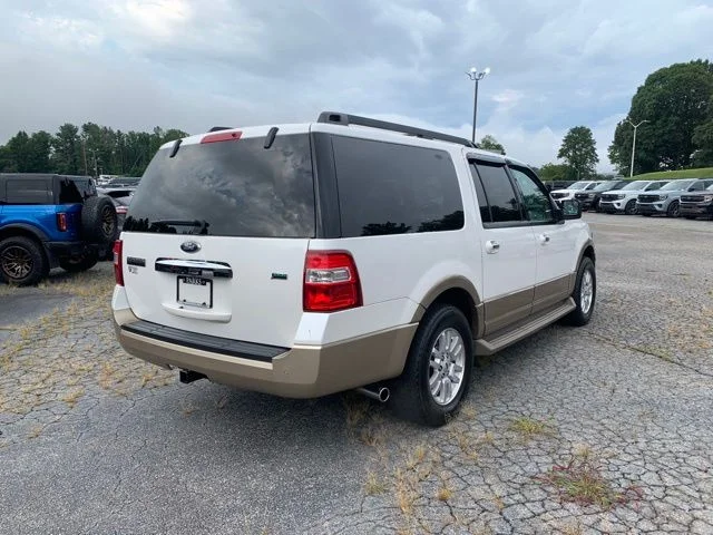 Used 2014 White Platinum Tri-Coat Metallic Ford XLT image 10