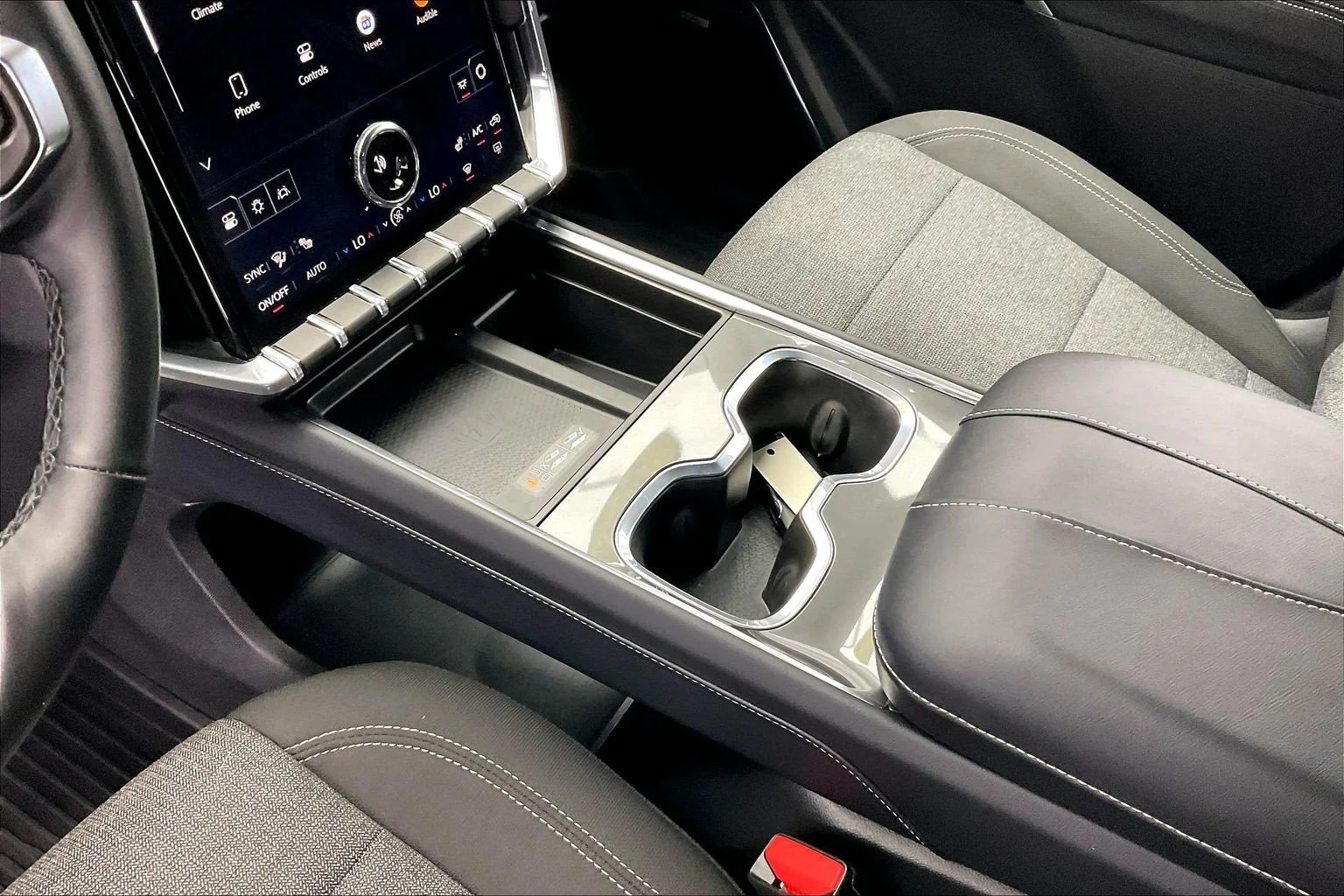 Used 2026 Summit White GMC AWD Elevation image 16