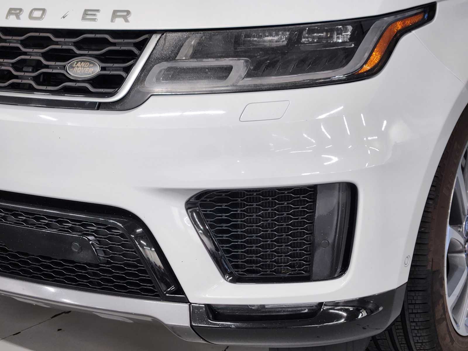Used 2020 Fuji White Land Rover HSE - Turbo i6 MHEV image 12