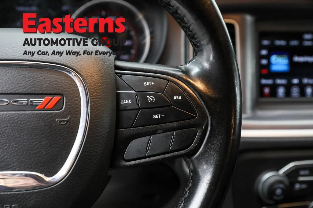 Used 2022 Gray Dodge SXT image 15